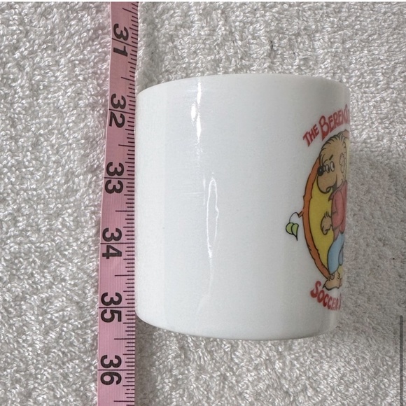 Vintage 1984 S. J. Berenstain Brother Bear Soccer Star Ceramic Coffee Mug Rare - Picture 8 of 9